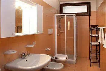 Residenza Alighieri Бардолино
