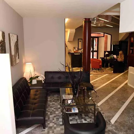 Отель Residenza Alighieri