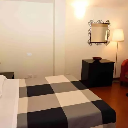 Residenza Alighieri 2* باردولينو